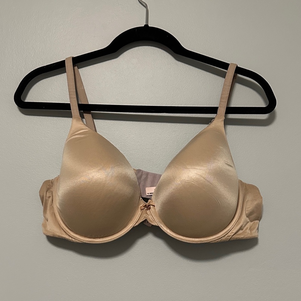 Victoria's Secret Cream Bra